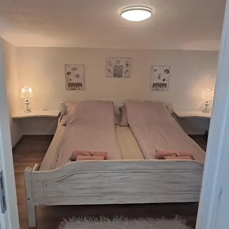 Takler Apartment Alsoors